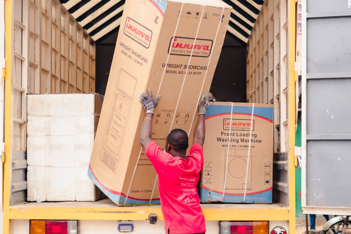 Goods being loaded into a Lakvi transport truck